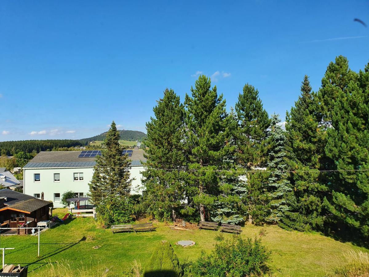 Gaestehaus Hutweide Hotel Barenstein Exterior photo